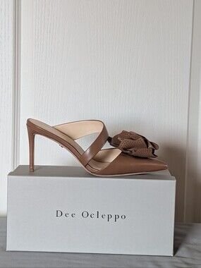 Dee Ocleppo Camel Brown Pointed Toe Stiletto Mules Heels Size 8.5